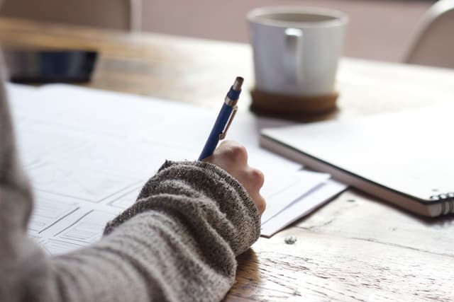 Student overwhelmed by aviation paperwork