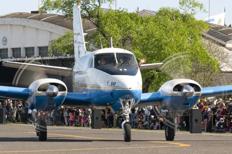 Beechcraft Queen Air