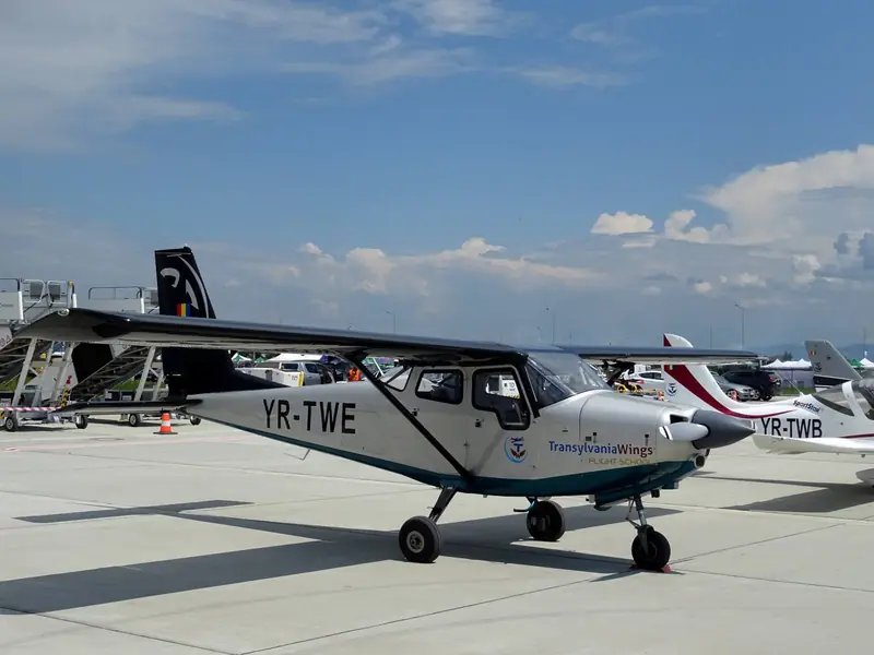 Vulcanair V1.0